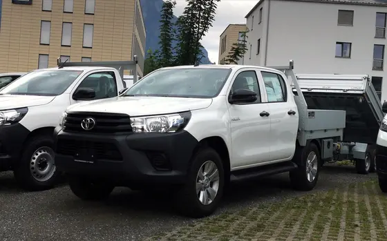 Toyota Hilux SRV 2.8 4x4 AT 2019, 98.000 km, impecable