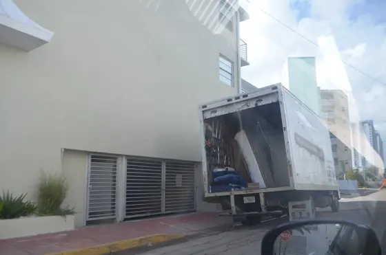 Fletes y mudanzas en toda la provincia, camión con caja cerrada