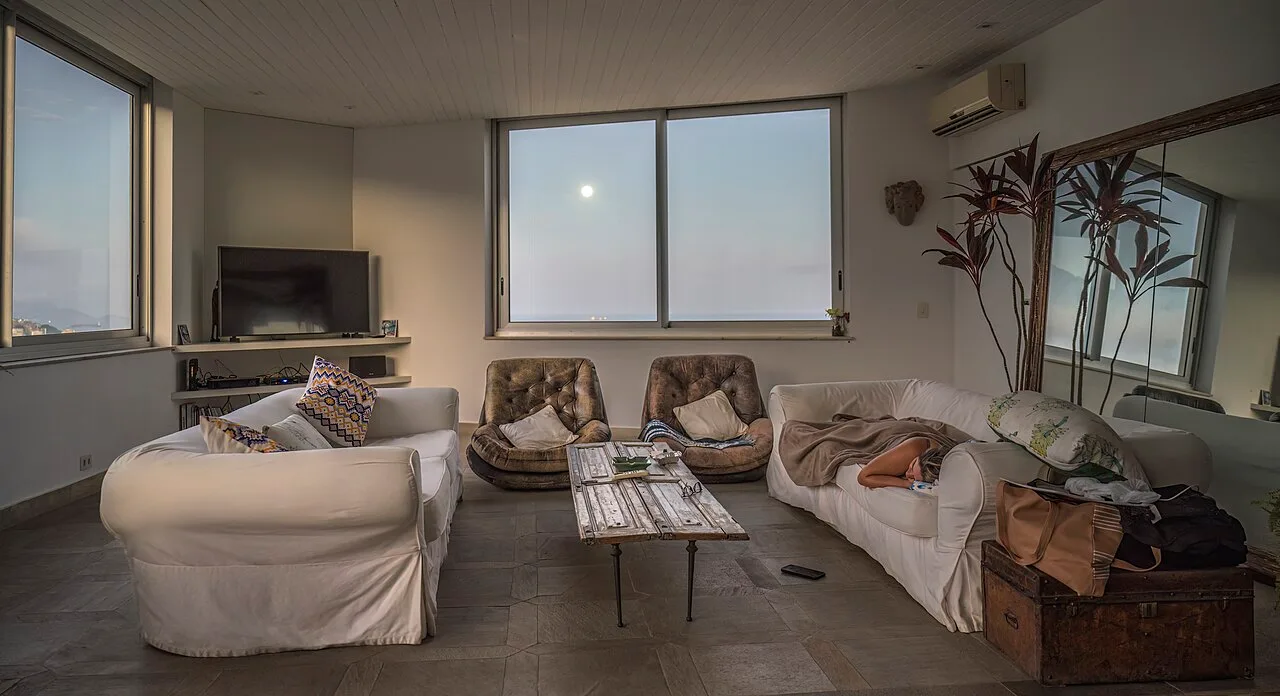 Casa 3 dormitorios con patio y quincho en Barrio Vargas · foto 2