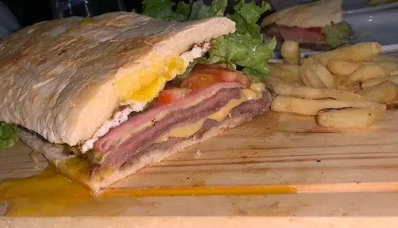 Lomitería El Velasco, lomitos y hamburguesas con delivery