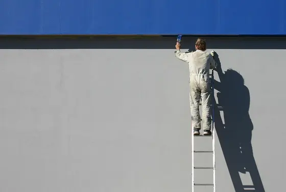 Pintor de obra: interiores, exteriores y techos