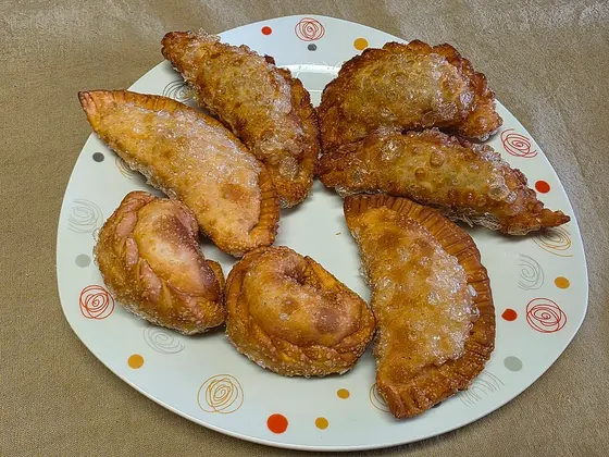 Docena de empanadas riojanas al horno de barro
